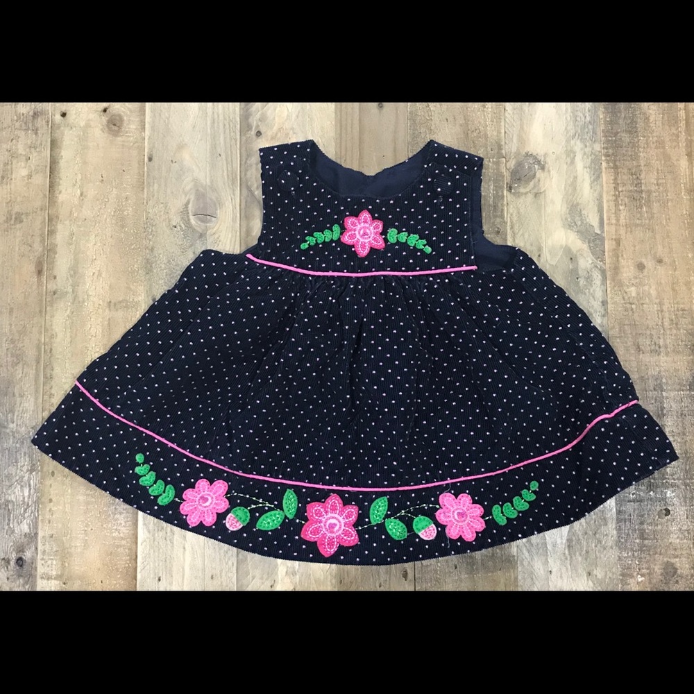 Baby dress. Corduroy fabric.